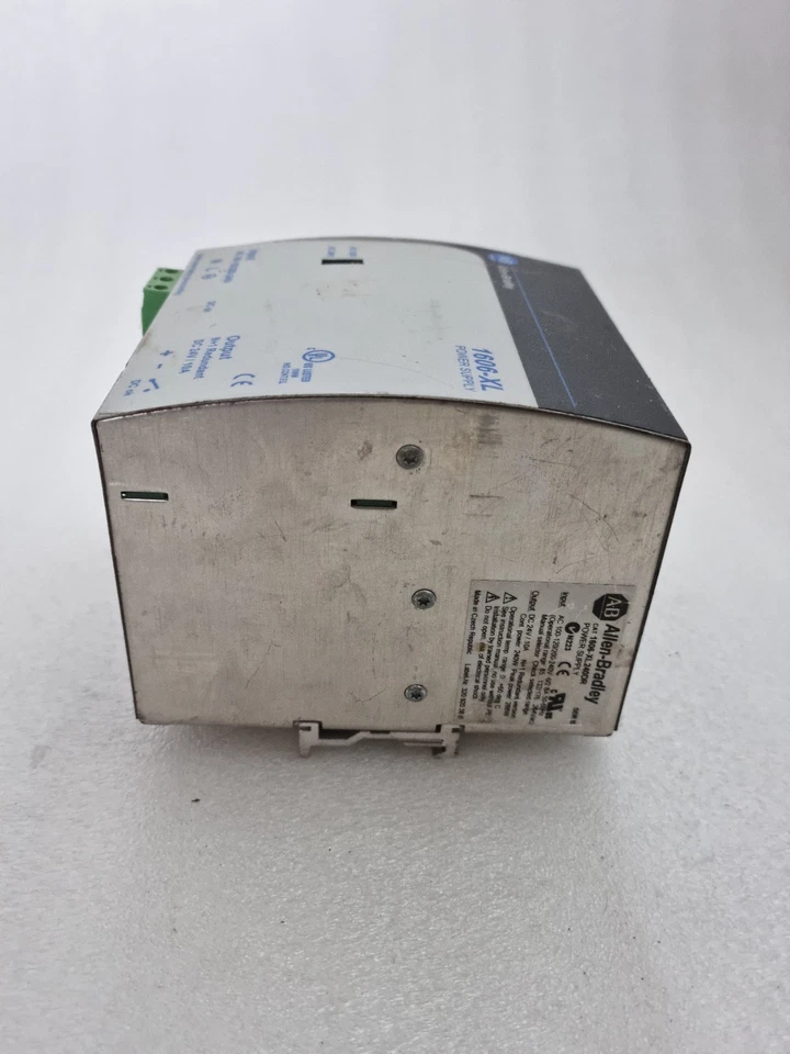 Allen Bradley 1606-XL240DR Power Supply 100-120/200-240Vac Output-Dc24V 10A